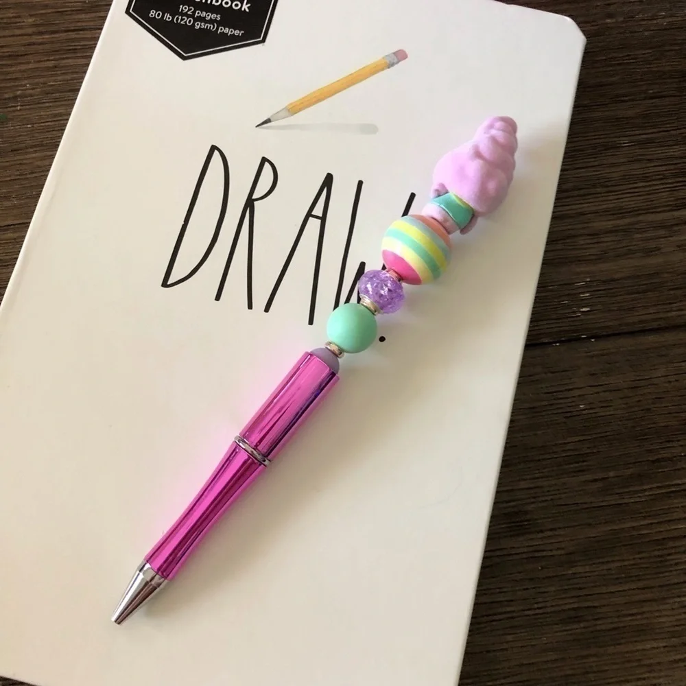Disney Doorables: Elemental: Gale handmade beaded pen